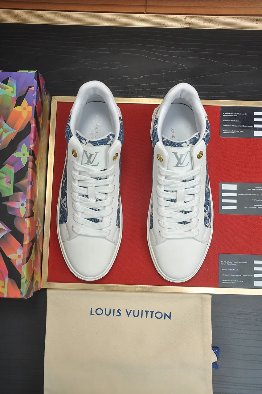 Men's shoes 💰600💶[LOUIS VUITTON] Original order price (mesh lining) new model 🍀LV Louis Vuitton * - top version of LV classic trendy shoes! Made of imported original cowhide, water-dyed cowhide lining, and original wear-resistant rubber outsole! High quality products! Code number 38-45 (45 is custom-made and cannot be returned or exchanged)
